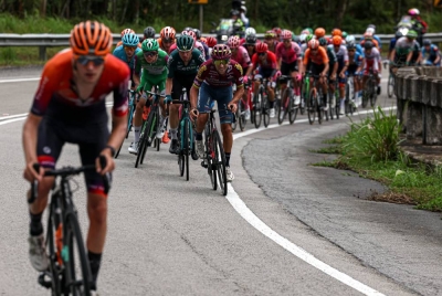 Tugas getir menanti barisan pelumba apabila mengharungi Peringkat 5 LTdL 2023 dari Slim River ke Genting Highlands pada Rabu. - Foto Bernama