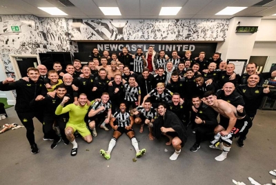 Newcastle United menyingkirkan Manchester City daripada saingan pusingan ketiga Piala Liga di St James' Park pada Khamis. - Foto: Agensi