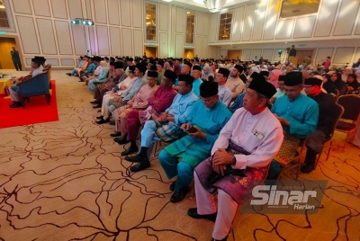 Majlis Sambutan Maulidur Rasul Peringkat Negeri Selangor di Dewan Syarahan dan Muzakarah Islam Shah Alam pada Khamis.