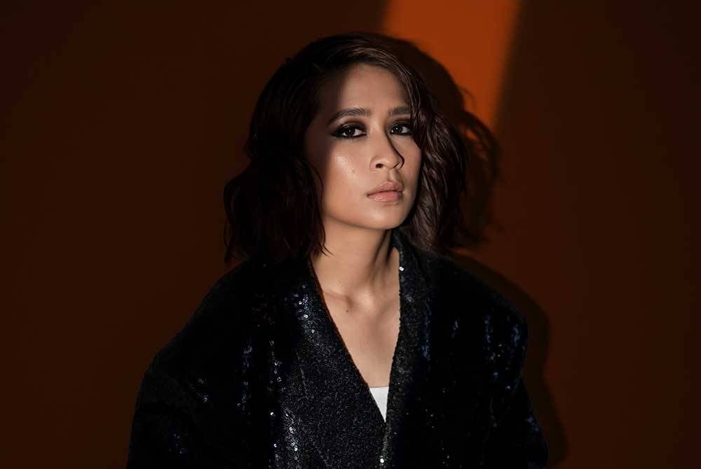 Ara mengambil masa lama untuk tampil dengan single baharu kerana mencari karya yang sesuai.