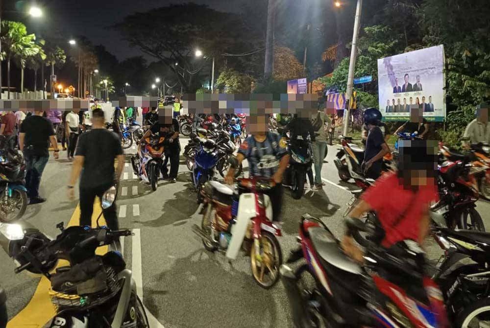 Operasi dilakukan JSPT IPD Timur Laut itu berjaya menahan seramai 180 lelaki dan 20 wanita.