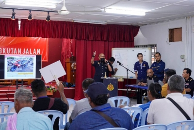 Proses lelongan 55 buah kenderaan yang disita dilakukan oleh JPJ KL di Kuala Lumpur pada Rabu.