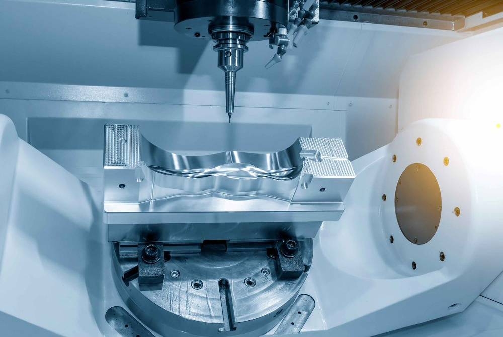 Suit tersebut menyokong pembinaan, penyuntingan dan pembaikan geometri 3D yang kompleks.