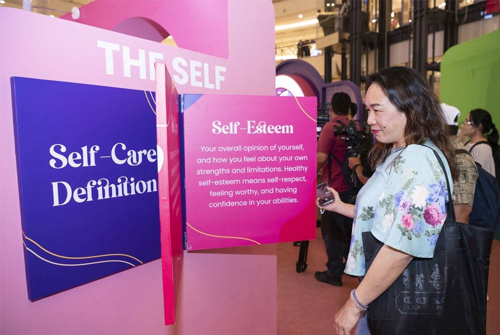 ‘Safe space’ terdiri dari tiga zon yang membawa tema berlainan iaitu ‘Physical & Spiritual’, ‘Emotional & Mental’ dan ‘Social & Leisure’.