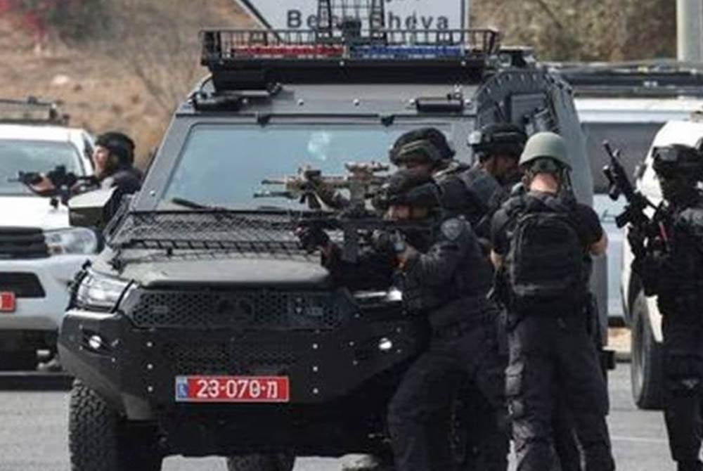 Utusan China ke Timur Tengah sedang bersedia untuk melawat wilayah bergolak itu minggu depan bagi menggesa gencatan senjata dalam konflik antara Israel-Hamas. - Foto Reuters