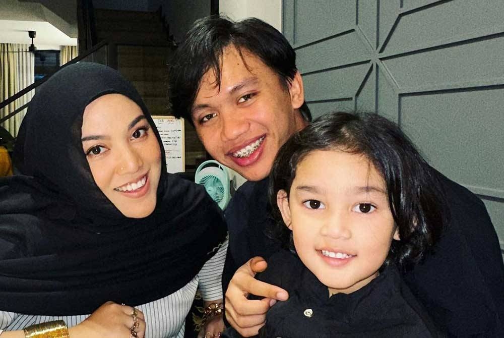 Shila bersyukur kerana mendapat sokongan yang kuat daripada suami.