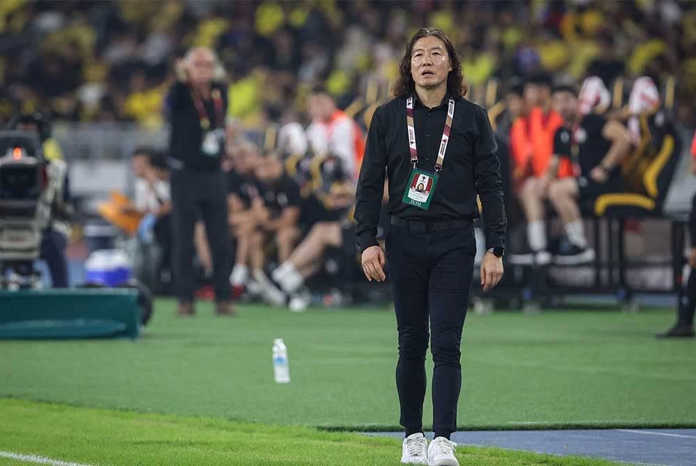 Pan-gon pada perlawanan akhir Pestabola Merdeka 2023 antara Malaysia menentang Tajikistan di Stadium Nasional Bukit Jalil malam Selasa. - Foto Bernama