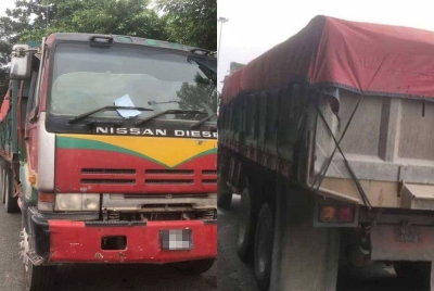 Lori yang ditinggalkan oleh seorang lelaki dipercayai warga asing ketika ditahan anggota JPJ berdekatan Bulatan Batu Caves dekat sini pada Selasa.