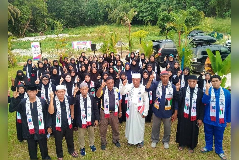 Rumah Ngaji Teluk Muroh mengambil inisiatif mengadakan program Doa Munajat sebagai tanda sokongan perjuangan umat Islam di Palestin.