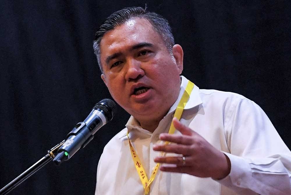 Anthony menyampaikan ucapan pada Konvensyen Tahunan DAP Negeri Sembilan di sebuah hotel, pada Sabtu. - Foto Bernama