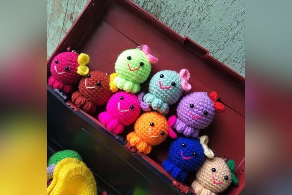 Amigurumi antara hasil kait yang memerlukan ketelitian.