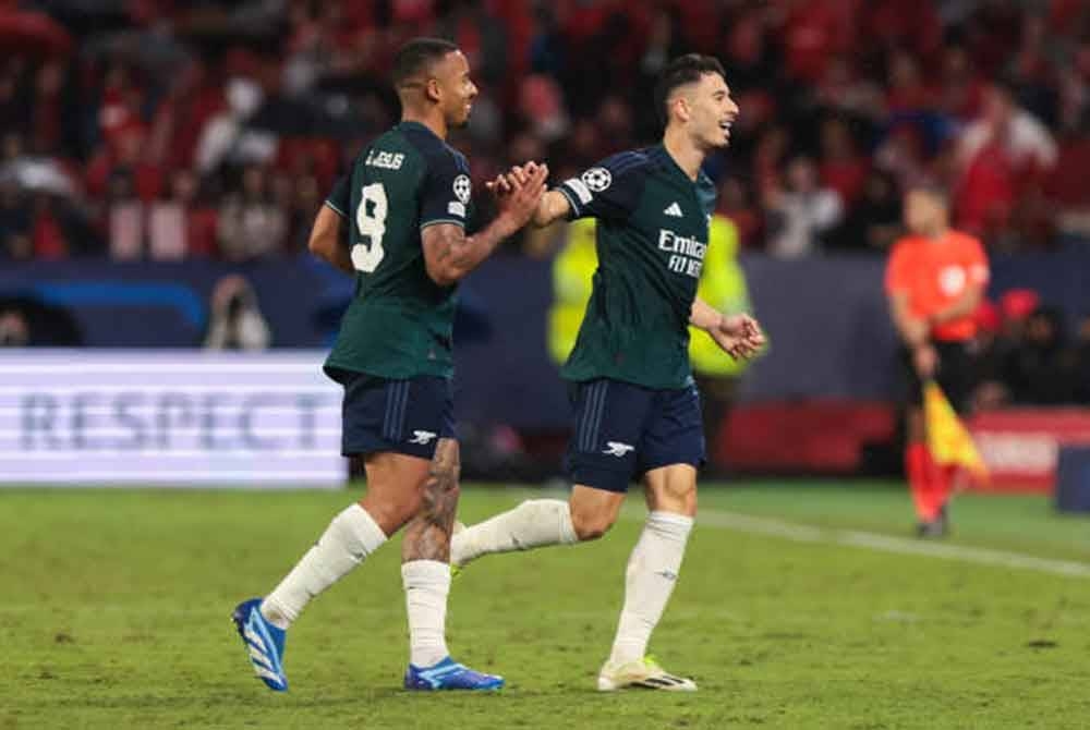 Dua gandingan enjin gol Arsenal di Ramon Sanchez Pizjuan. - Foto Agensi