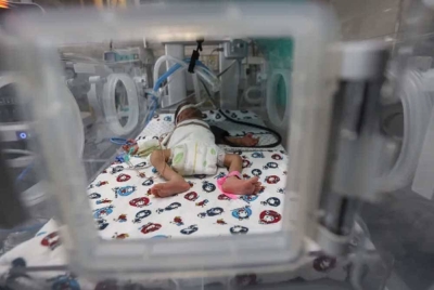 Bayi yang digelar 'Son of Maryam al-Harsh' dilaporkan stabil dan kini dipantau rapi oleh doktor. - Agensi