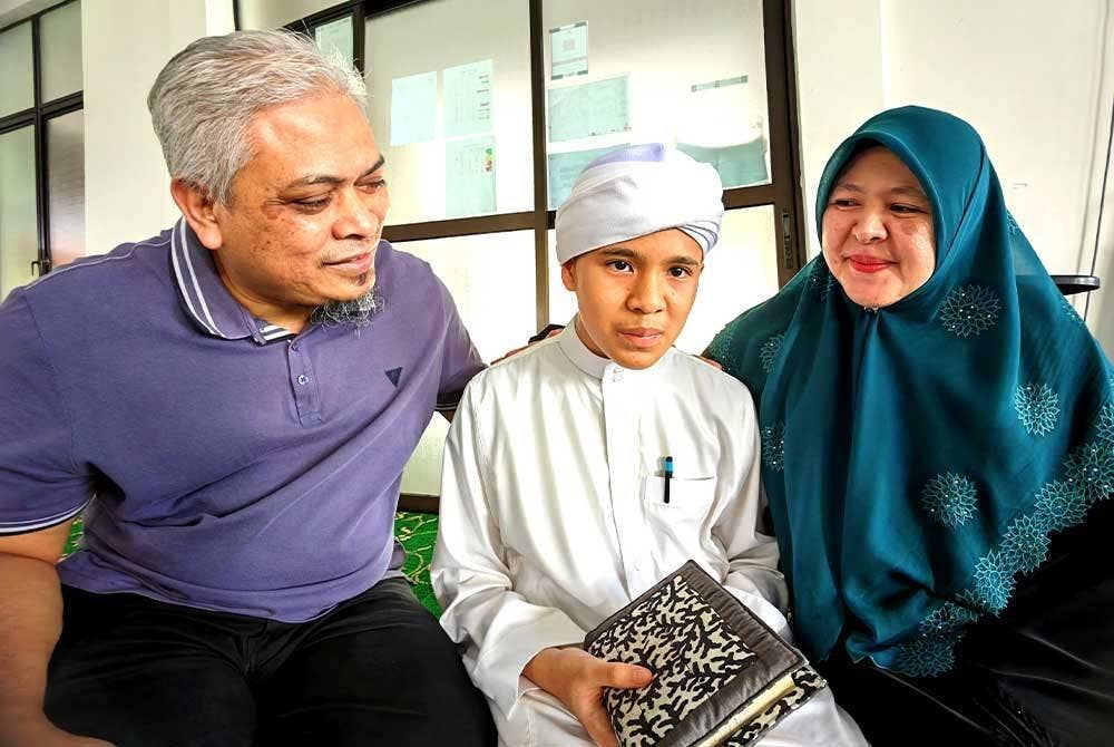 Fazura dan suami berbangga Yusof mampu menghafaz 30 juzuk ayat al-Quran dalam tempoh satu tahun enam bulan.
