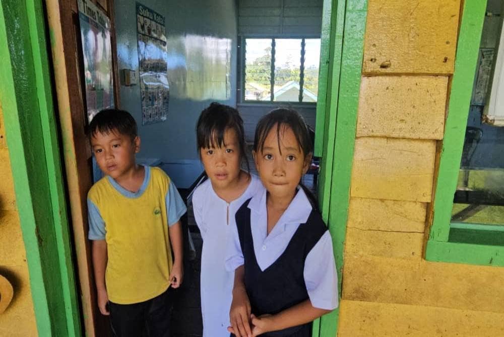 Kekurangan murid di SK Saliliran menyebabkan guru terpaksa menggabungkan kelas.