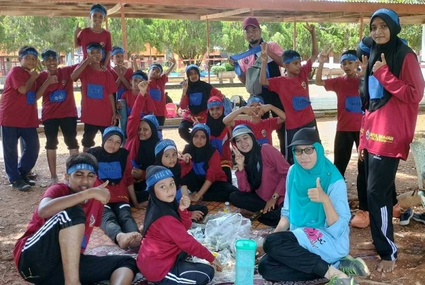 Antara peserta kejohanan sukan melibatkan empat sekolah etnik Rohingya di Sungai Petani pada Rabu.