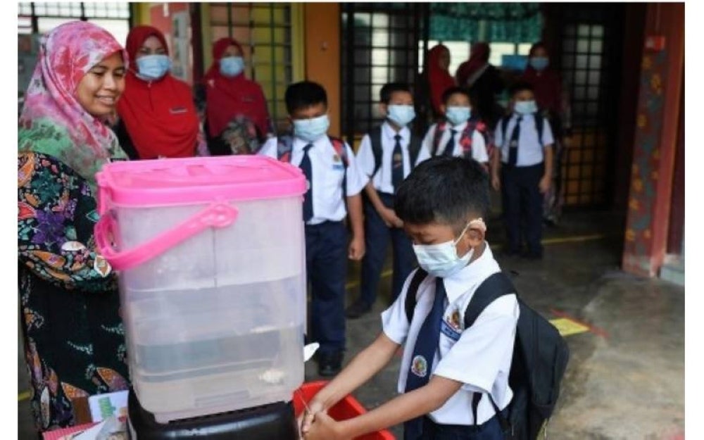 KPM menyediakan pendidikan MBPK melalui tiga pilihan persekolahan iaitu SPK, PPKI dan PPI.