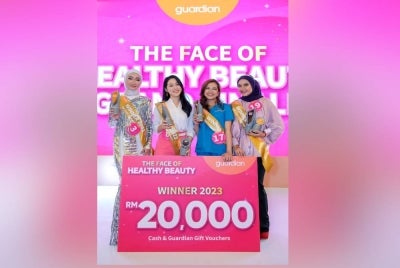 Dari kiri: Nur Izzatul, Kay Yap, Candace Cheah and Aqila yang merupakan empat pemenang The Face of Healthy Beauty 2023, yang diumumkan dalam satu majlis di Kuala Lumpur baru-baru ini.