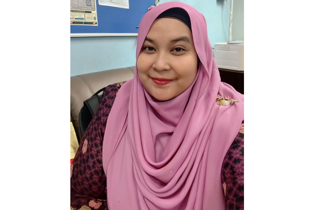 USTAZAH SHALWATI