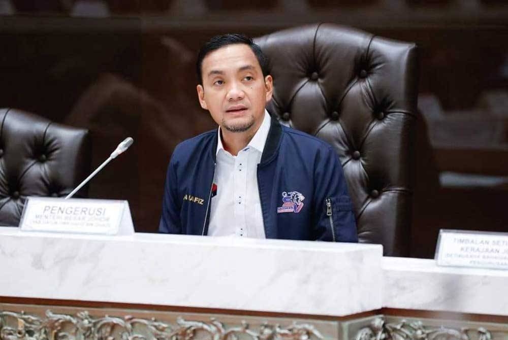 Onn Hafiz arah setiap aset, logistik dan sistem amaran diperiksa serta berfungsi semasa Mesyuarat Penyelarasan Persediaan Menghadapi MTL dan Pencemaran Sungai di Iskandar Puteri, pada Khamis.