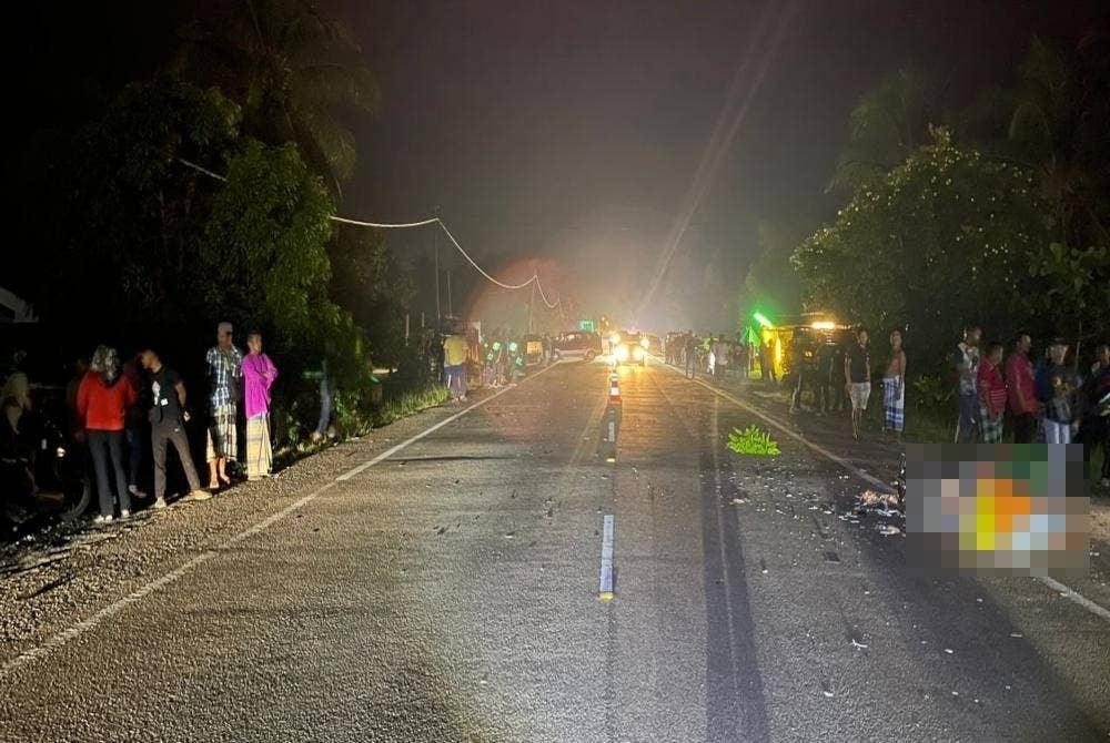 Akibat pertembungan itu kedua-dua mangsa maut di lokasi kejadian.