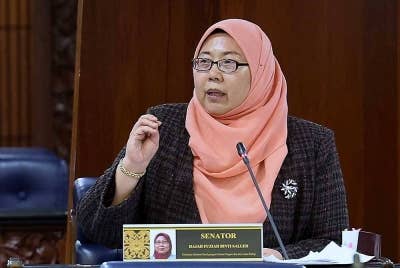 Fuziah Salleh ketika menghadiri Persidangan Dewan Rakyat di Bangunan Parlimen pada Selasa. - Foto: Bernama
