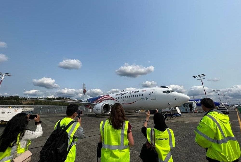 Pesawat Boeing 737-8 di Pusat Penyerahan Seattle Amerika Syarikat.