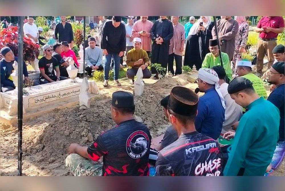 Jenazah Mohd Suhaimi selamat dikebumikan di Tanah Perkuburan Islam Felcra Sungai Ara pada pagi Khamis.