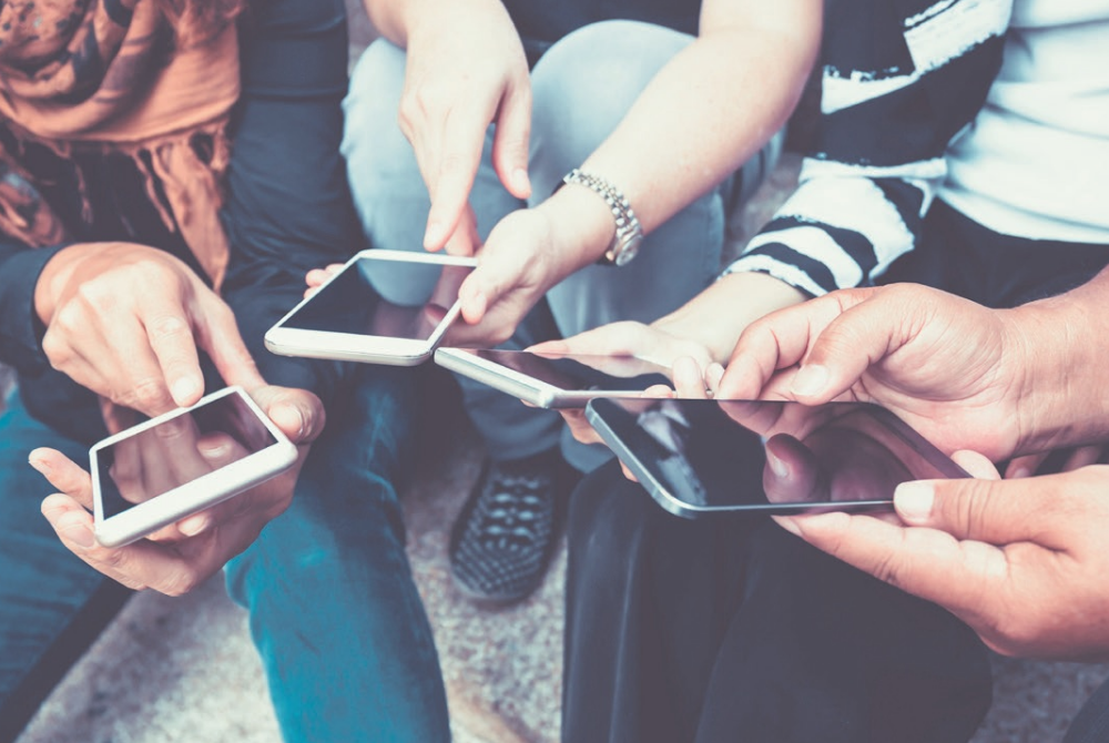 PENGIKUT merupakan amanah kepada pempengaruh, disebabkan itu menjadi tanggungjawab pemilik akaun media sosial tersebut untuk memberikan kandungan yang baik kepada netizen.