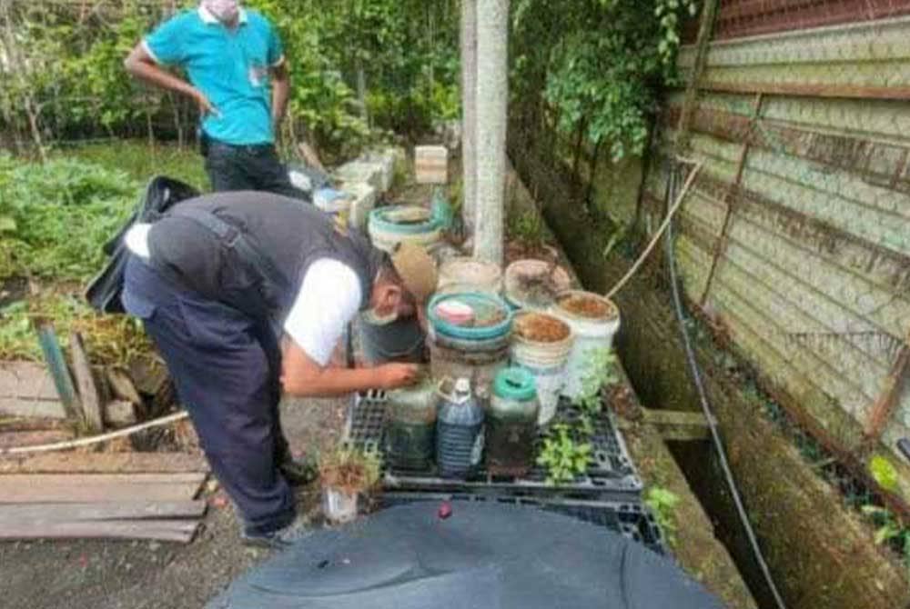 Pemeriksaan oleh pegawai JKNS menerusi Ops Industri baru-baru ini.