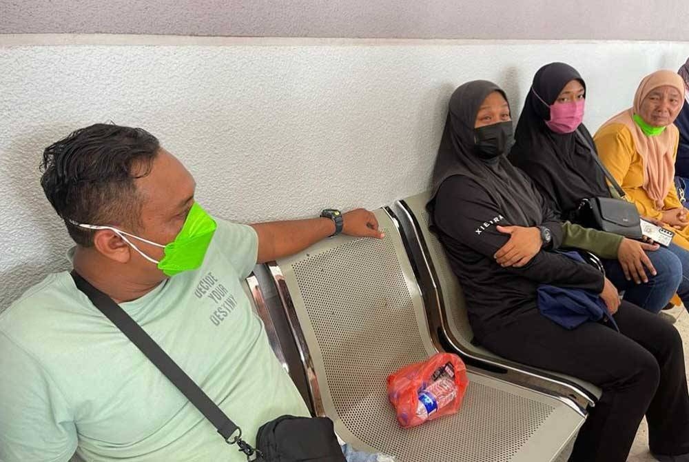 Ibu bapa Mohd Dawisy Zarif berharap anak bongsu mereka itu kembali pulih sedia kala.