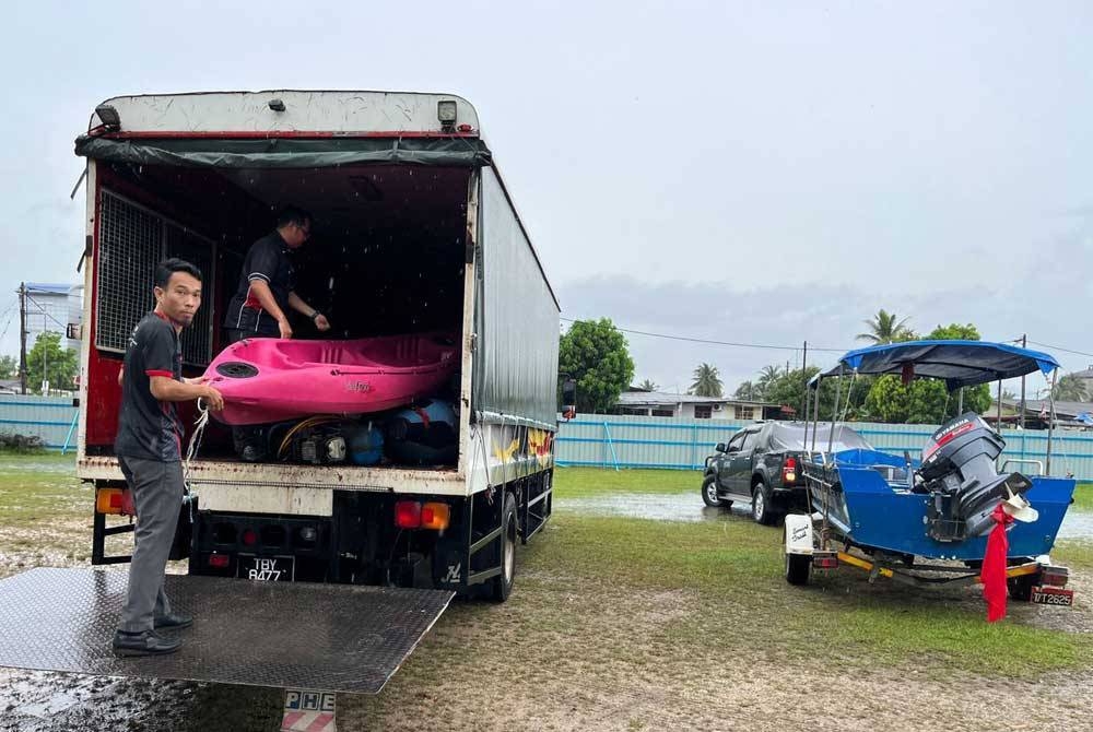 UniSZA akan bertindak pantas membantu memindahkan pelajar yang terlibat banjir ke asrama yang telah disediakan di kampus Gong Badak.