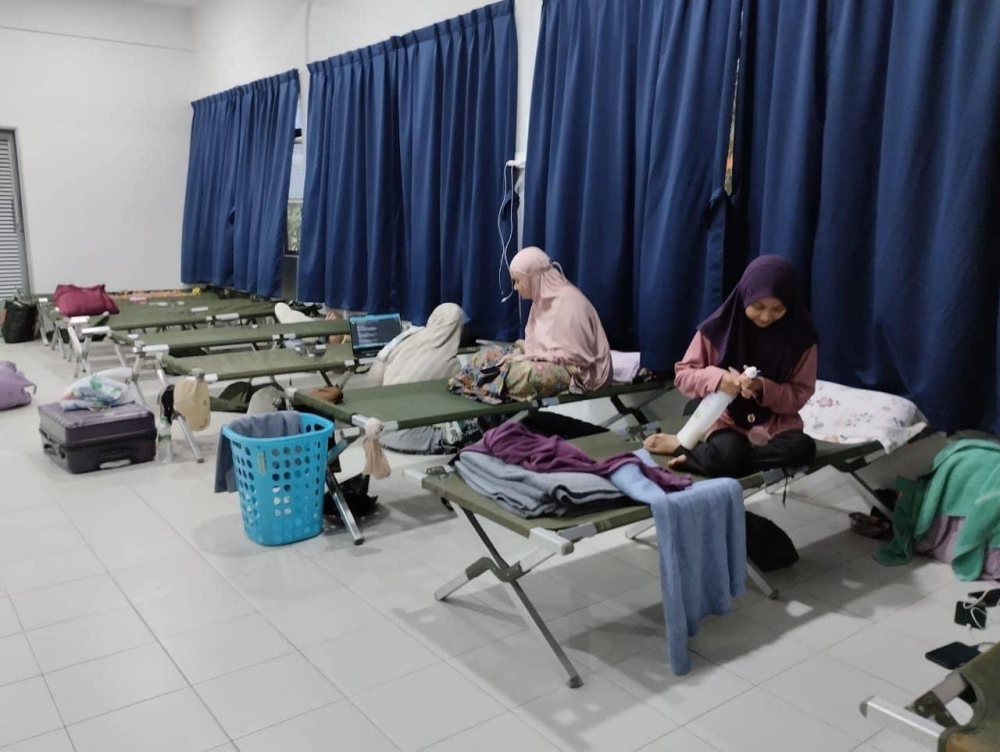 Seramai 49 pelajar yang menyewa di luar terjejas banjir ditempatkan di asrama UniSZA