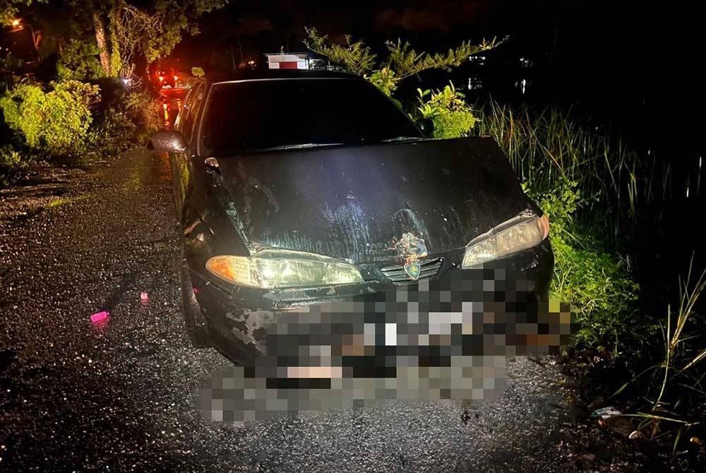 Salah seorang pemandu berjaya melarikan diri ke dalam semak berdekatan dan meninggalkan empat lelaki serta dua perempuan Myanmar.