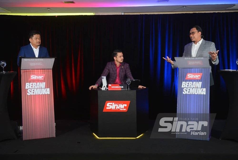 Afnan Hamimi (kanan) ketika berhujah dalam program Berani Semuka pada Rabu. - Foto Sinar Harian/ASRIL ASWANDI SHUKOR