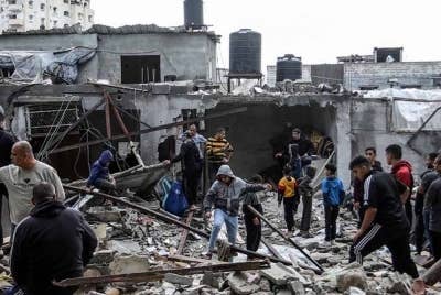 Serangan turut meragut nyawa 47 ahli keluarganya sementara yang lain masih terperangkap di bawah runtuhan.