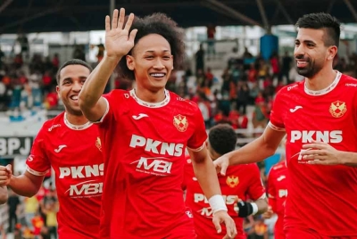 Shahrul Nazeem meraikan jaringannya ketika aksi Liga Super menentang Perak FC di Stadium MBPJ sebentar tadi.
- Foto FB Selangor FC