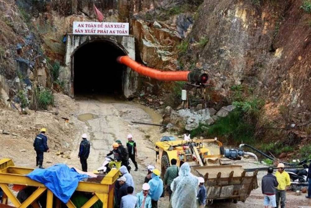 Terowong runtuh di Vietnam. - Agensi