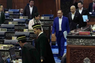 Perdana Menteri yang juga Menteri Kewangan Datuk Seri Anwar Ibrahim ketika menghadiri persidangan Dewan Rakyat di Bangunan Parlimen pada Selasa. - Foto Bernama.