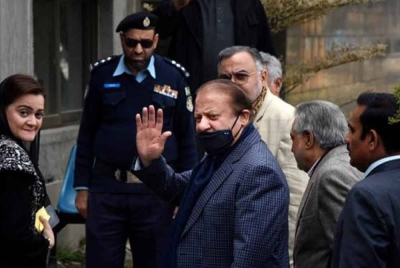 Nawaz Sharif ketika tiba di Mahkamah Tinggi Islamabad. - Foto AP