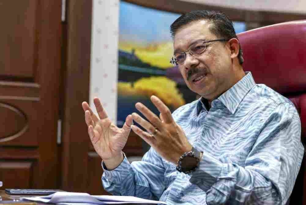 Mohd Zuki ketika sesi temu bual sempena setahun pentadbiran Kerajaan Perpaduan pimpinan Anwar di pejabatnya di Bangunan Perdana Putra baru-baru ini. - Foto Bernama