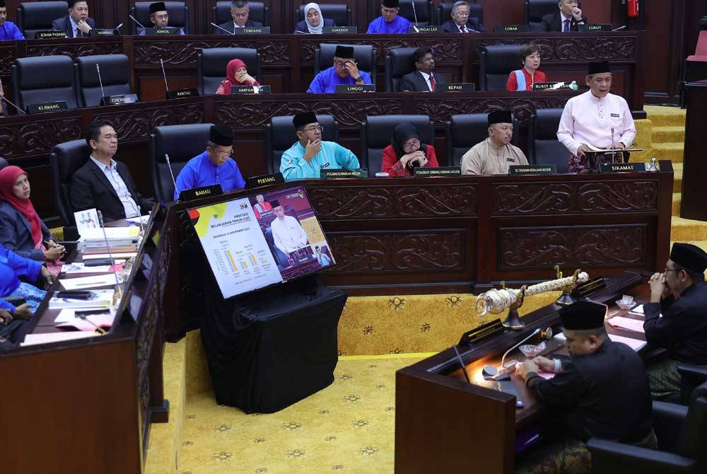 Persidangan DUN Negeri Sembilan yang bermula Jumaat hingga 11 Disember depan akan bersambung Isnin ini. - Foto Bernama