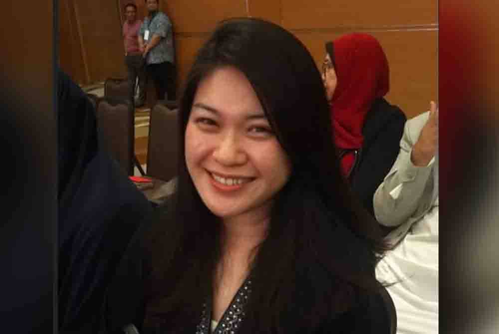 Cristina mengambil inisiatif hadir bersendirian ke program World #QuranConvention di Hotel Movenpick dan Pusat Konvensyen KLIA, pada Sabtu bagi mendalami ilmu agama Islam.