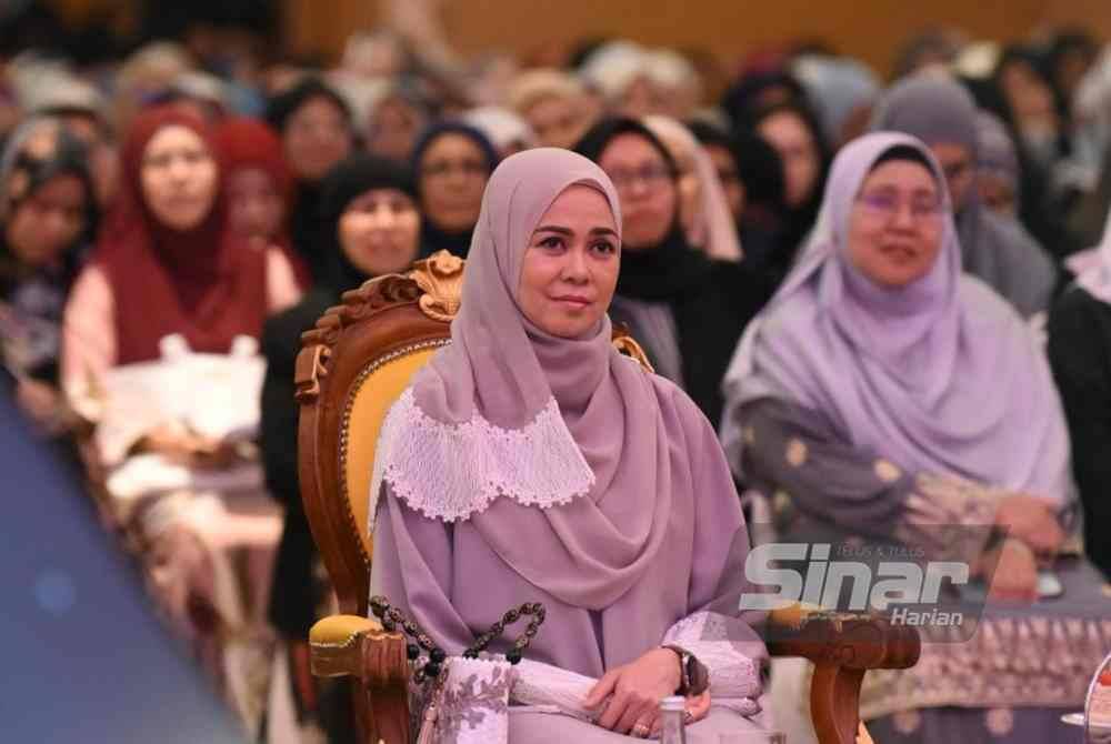 
Tengku Permaisuri Selangor, Tengku Permaisuri Norashikin berkenan hadir ke WQC 2023.