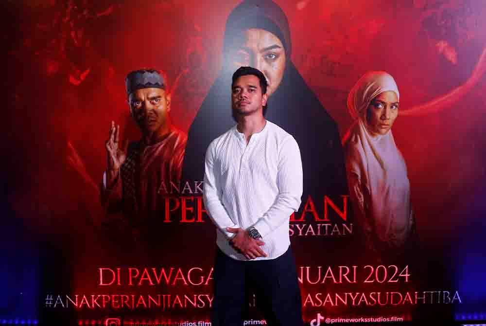 Alif tampil sebagai Ustaz Taha dalam Anak Perjanjian Syaitan 2.