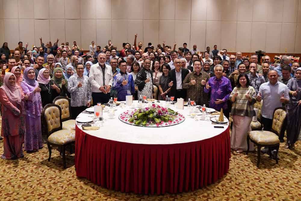 Antara media yang hadir dalam Majlis Makan Malam Apresiasi Media yang diadakan di Hotel Royal Chulan pada Khamis.