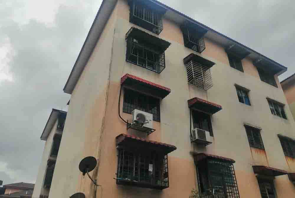 Dron diterbangkan sekitar Blok R serta lokasi mayat Zayn Rayyan ditemukan.