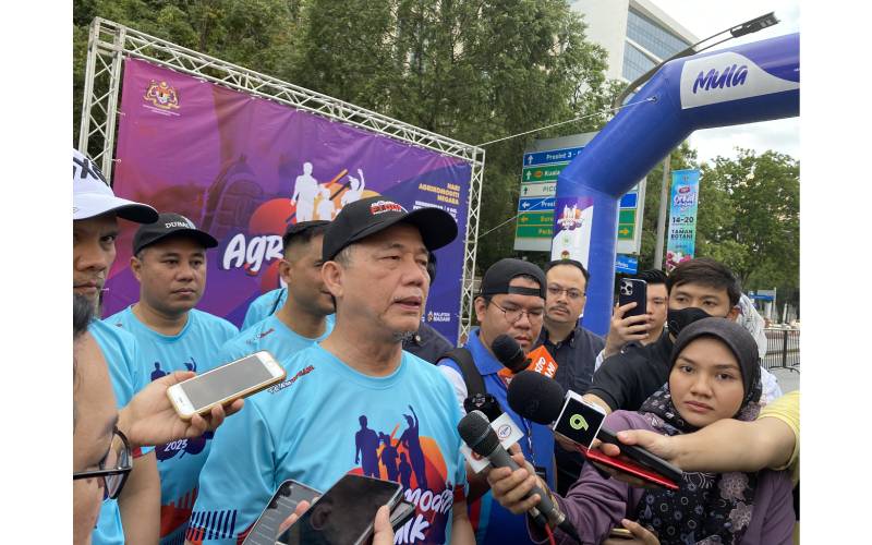 Agrikomoditi Walk 2023 memberi peluang kepada masyarakat mengenali KPK lebih dekat  - Fadillah.