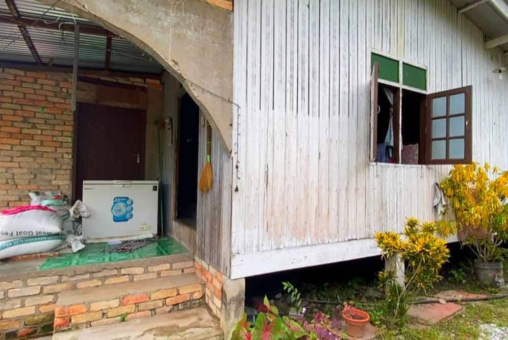 Rumah Siti Hawa di Kampung Kajang Sebidang, Tumpat.