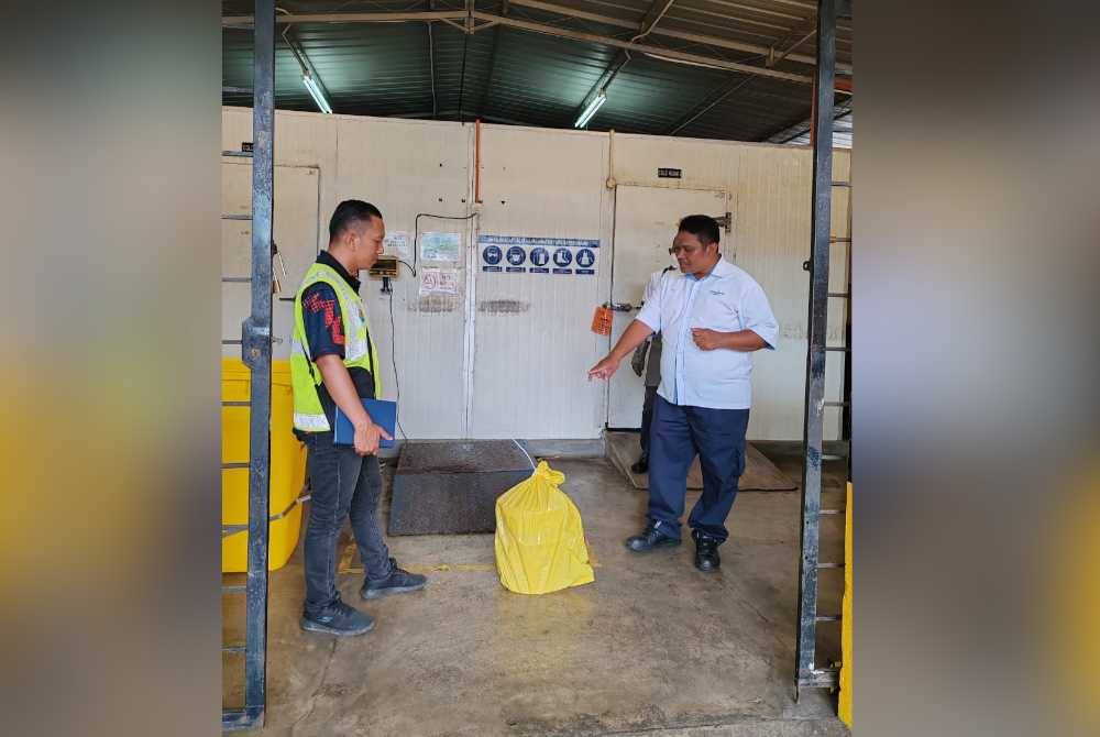 
Sisa klinikal telah dibersihkan dan diserahkan kepada JAS untuk tindakan lanjut.